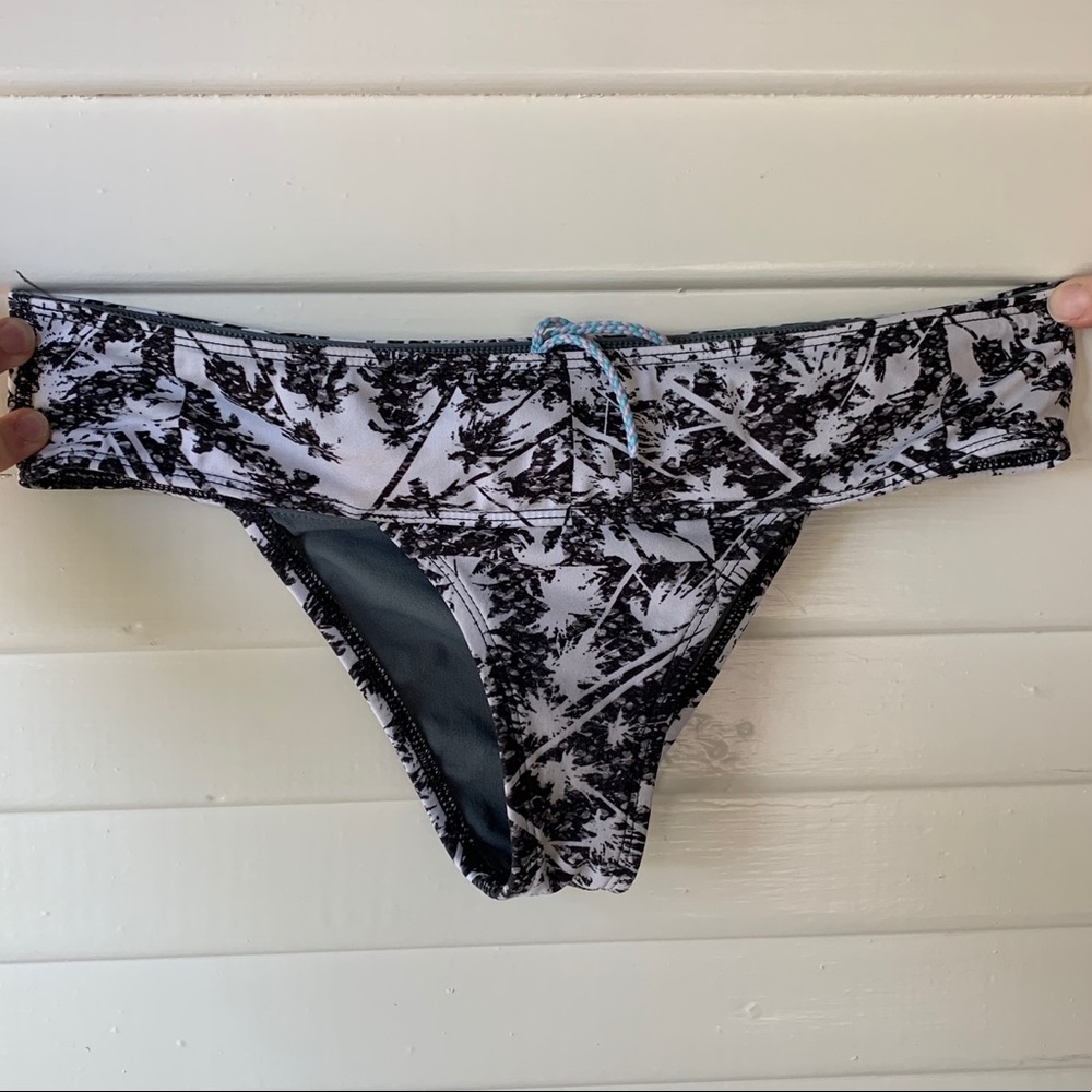 Jolyn Bikini Bottoms